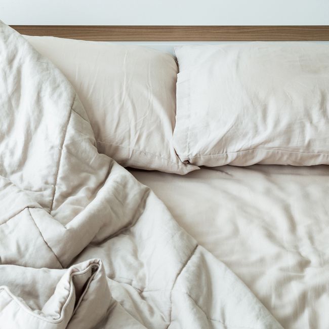 bed sleeping tips to get a smaller waist