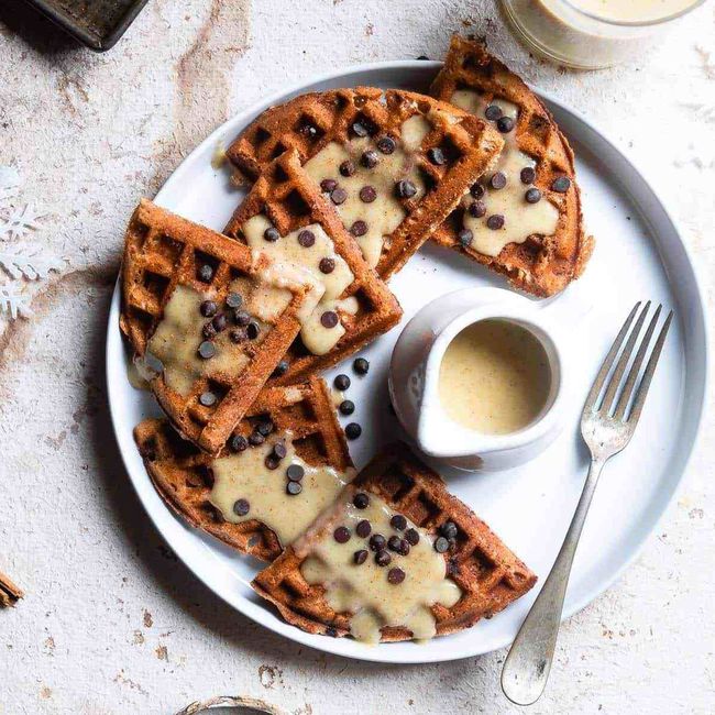 eggnog-gluten-free-vegan-waffles-breakfat