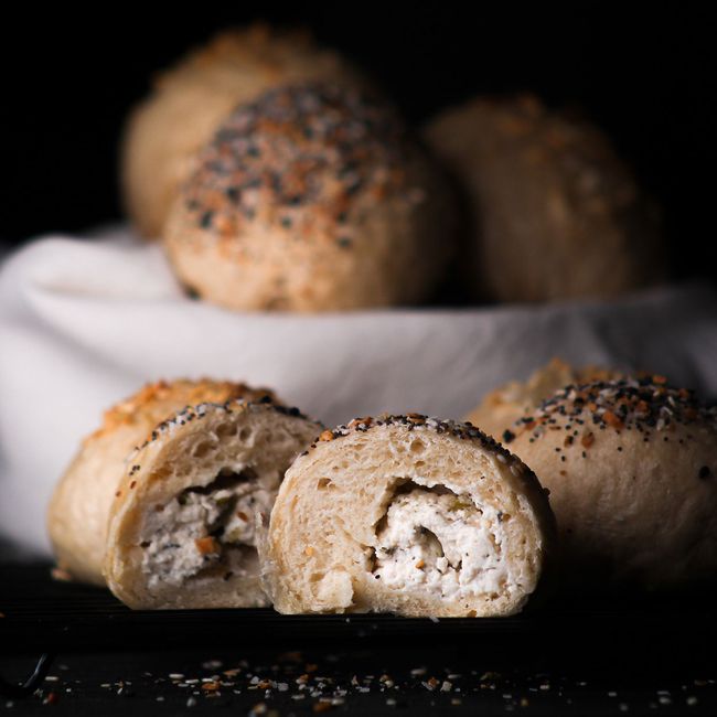 vegan-bagel-bombs-breakfast-idea