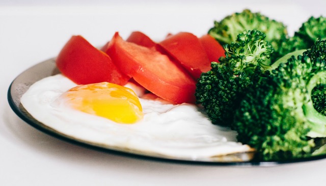 What You Need to Know About Fats, Carbs, Protein, and Your Goals